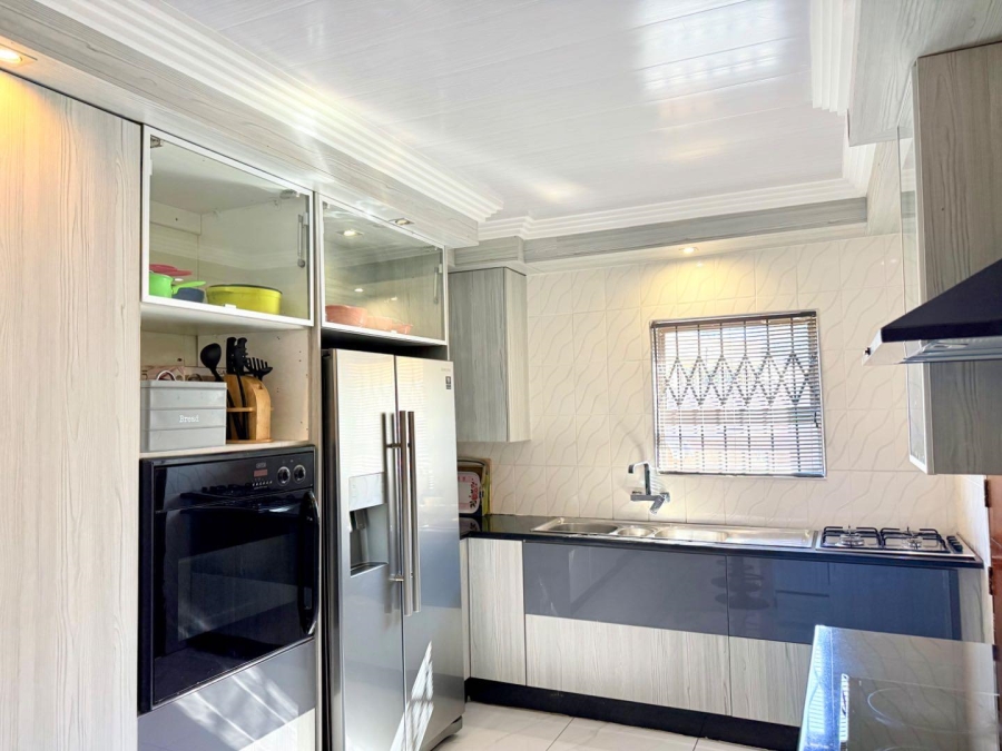 4 Bedroom Property for Sale in Eden Glen Gauteng