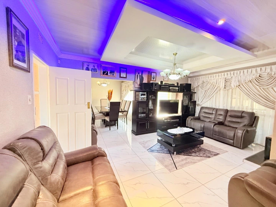 4 Bedroom Property for Sale in Eden Glen Gauteng