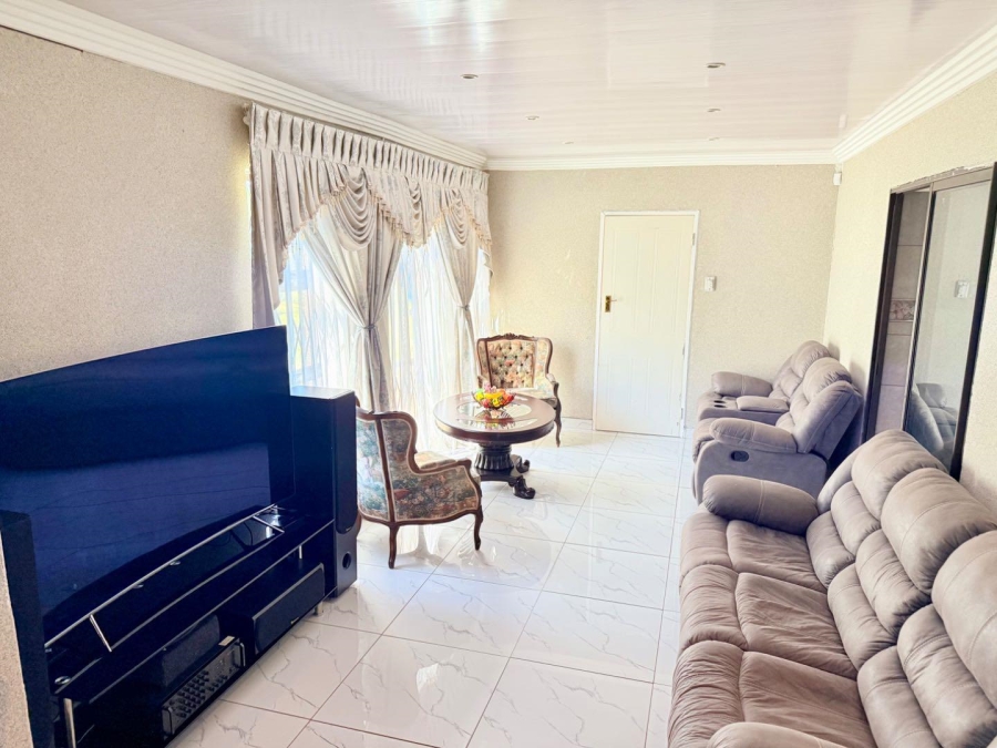 4 Bedroom Property for Sale in Eden Glen Gauteng
