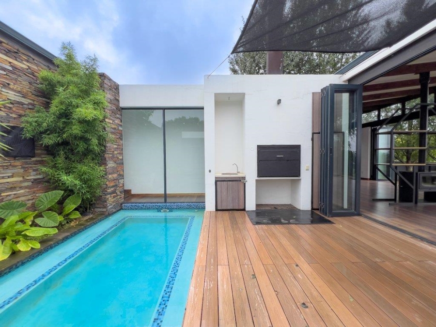 4 Bedroom Property for Sale in Midstream Ridge Gauteng