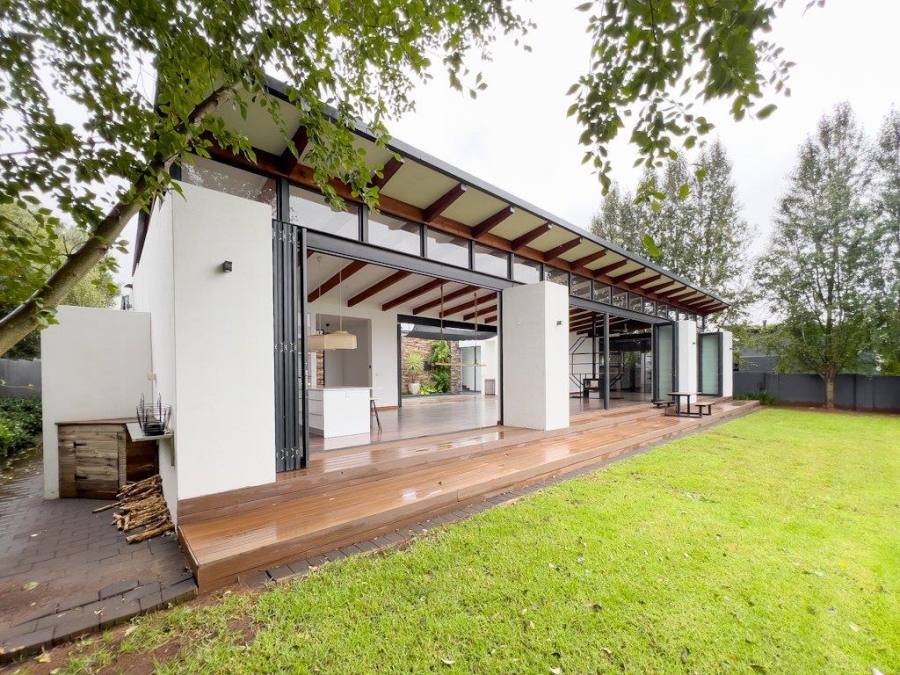 4 Bedroom Property for Sale in Midstream Ridge Gauteng