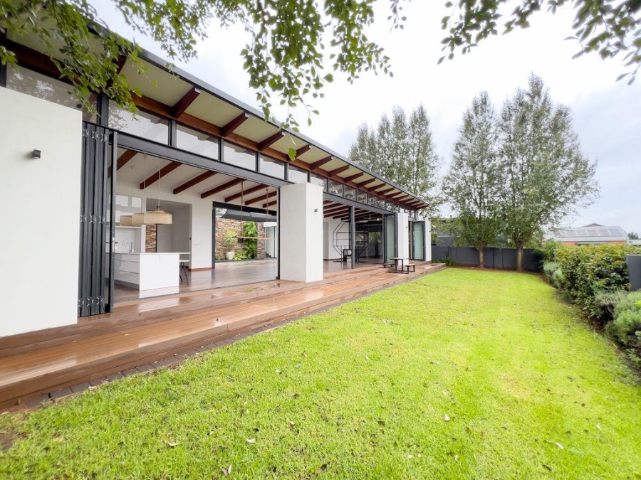 4 Bedroom Property for Sale in Midstream Ridge Gauteng