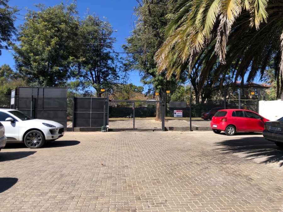 To Let commercial Property for Rent in Parkwood Gauteng