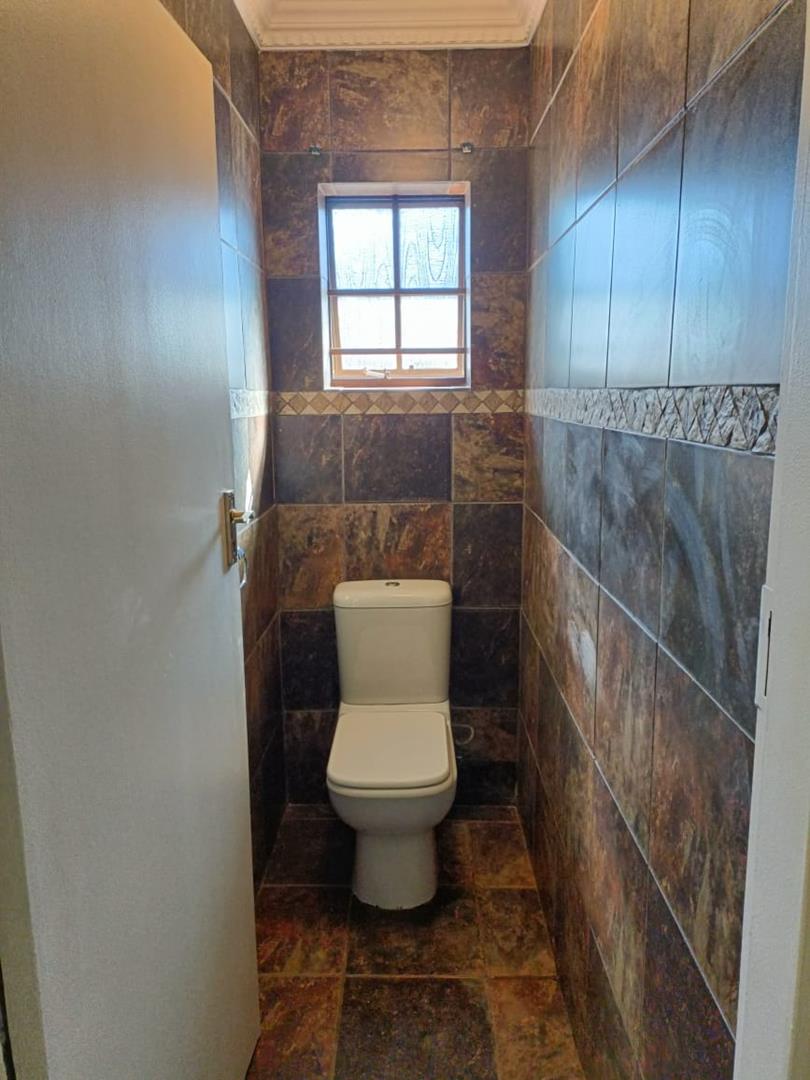 To Let 2 Bedroom Property for Rent in Doornpoort Gauteng