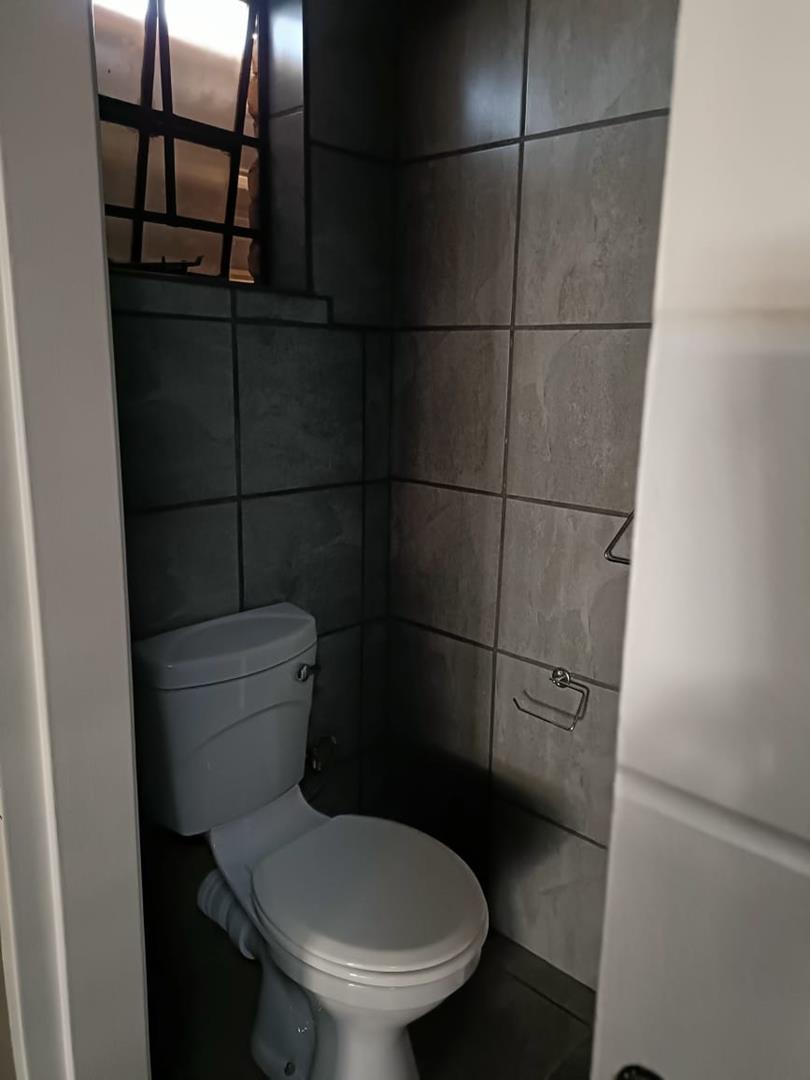 To Let 2 Bedroom Property for Rent in Doornpoort Gauteng