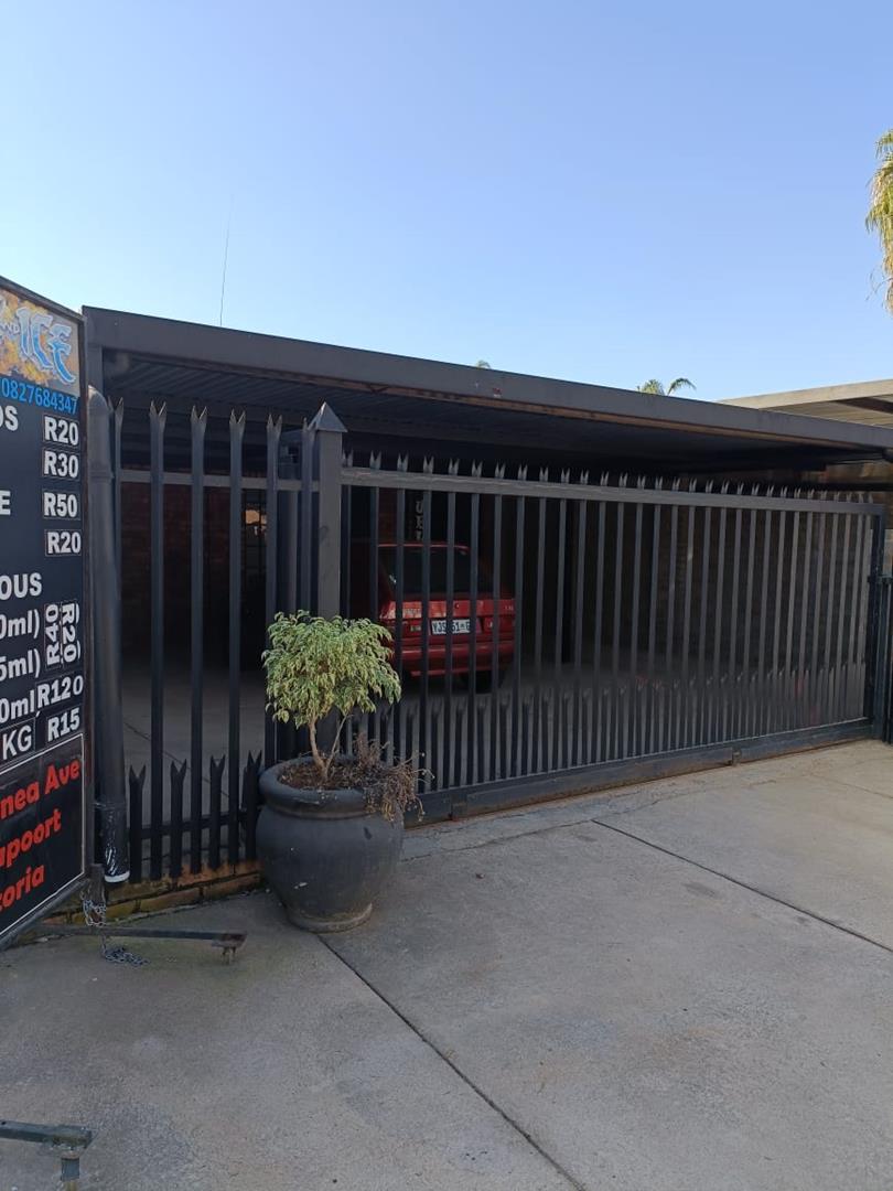 To Let 2 Bedroom Property for Rent in Doornpoort Gauteng