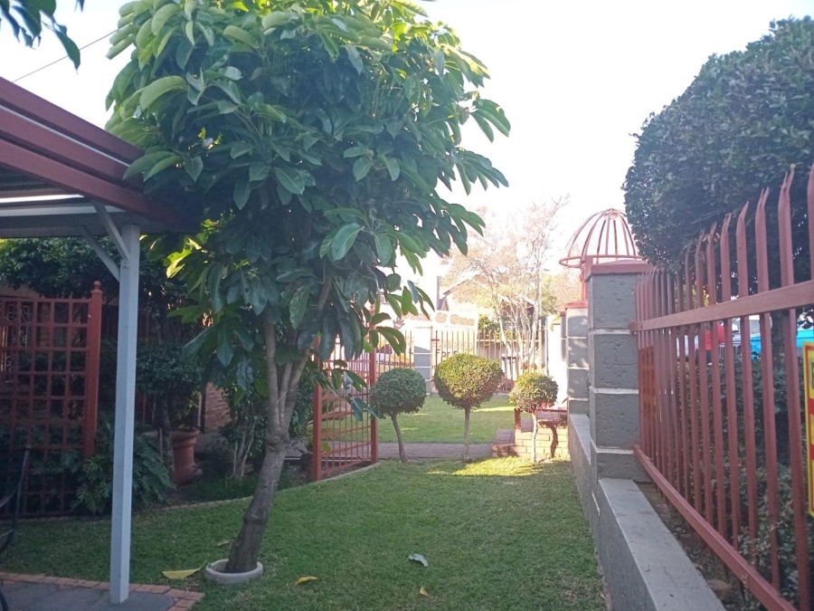 Commercial Property for Sale in Silverton Gauteng