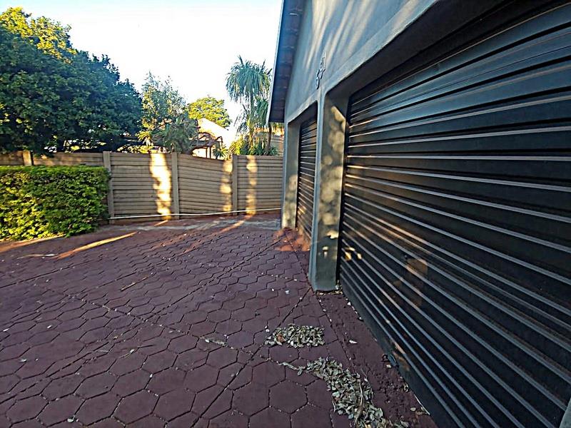 2 Bedroom Property for Sale in Doornpoort Gauteng