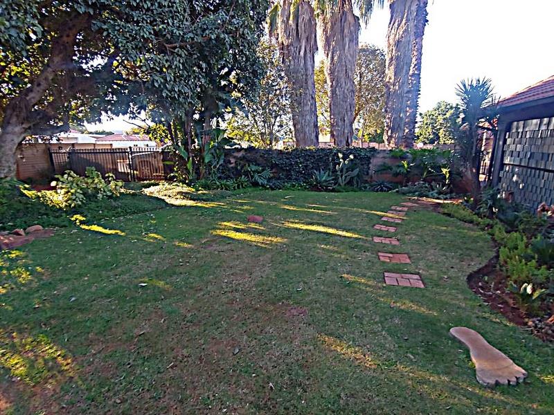 2 Bedroom Property for Sale in Doornpoort Gauteng