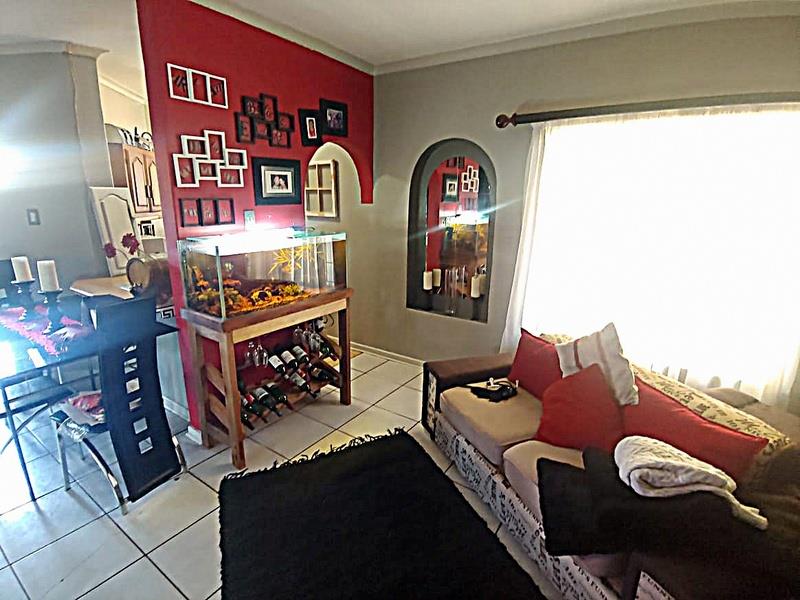 2 Bedroom Property for Sale in Doornpoort Gauteng
