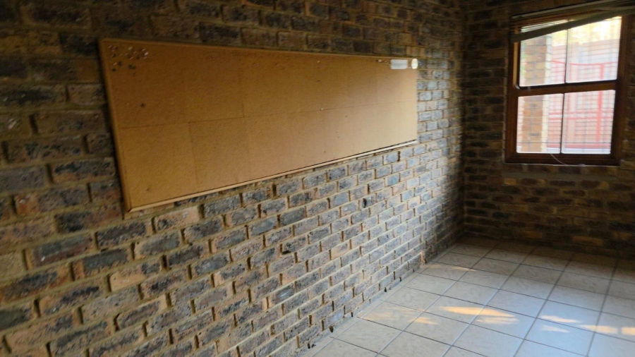 4 Bedroom Property for Sale in Clubview Gauteng