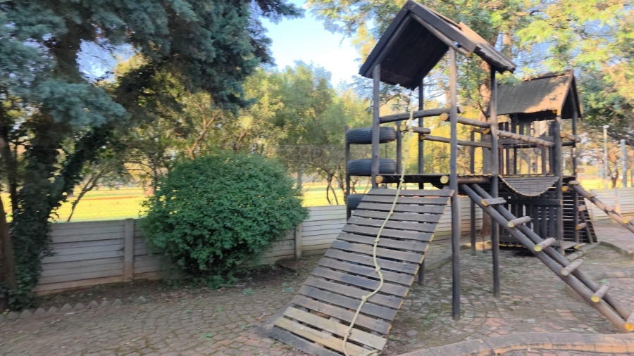 4 Bedroom Property for Sale in Clubview Gauteng