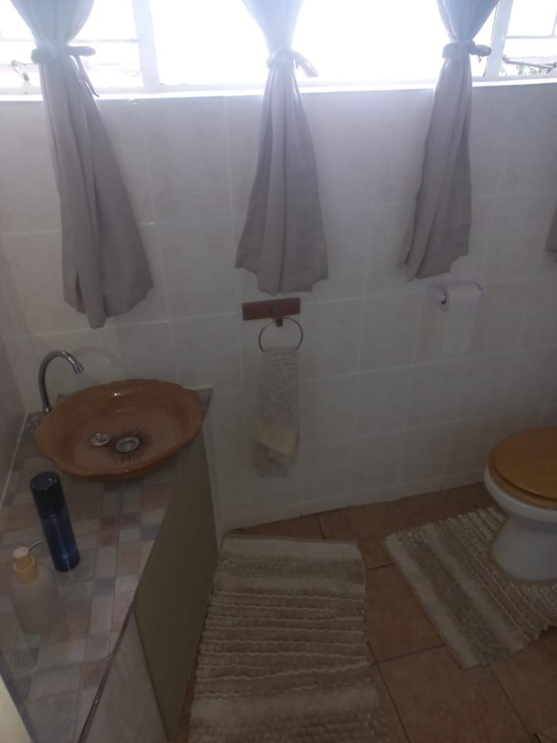 4 Bedroom Property for Sale in Lyttelton Manor Gauteng