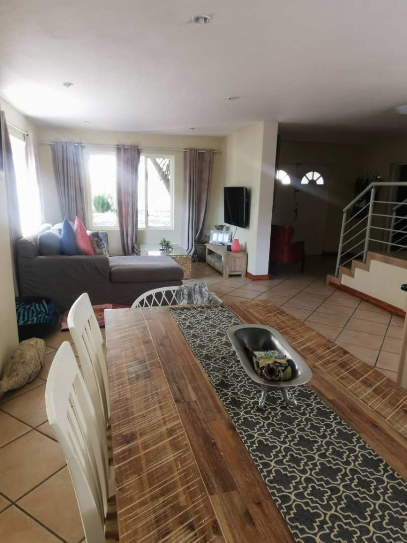 To Let 3 Bedroom Property for Rent in Woodlands Estate Gauteng