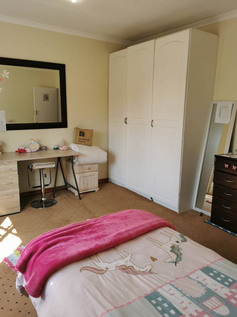 To Let 3 Bedroom Property for Rent in Woodlands Estate Gauteng