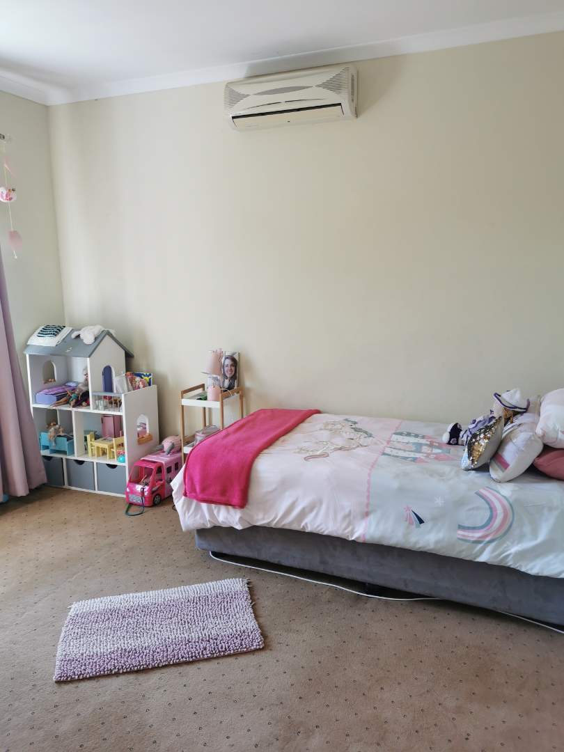 To Let 3 Bedroom Property for Rent in Woodlands Estate Gauteng