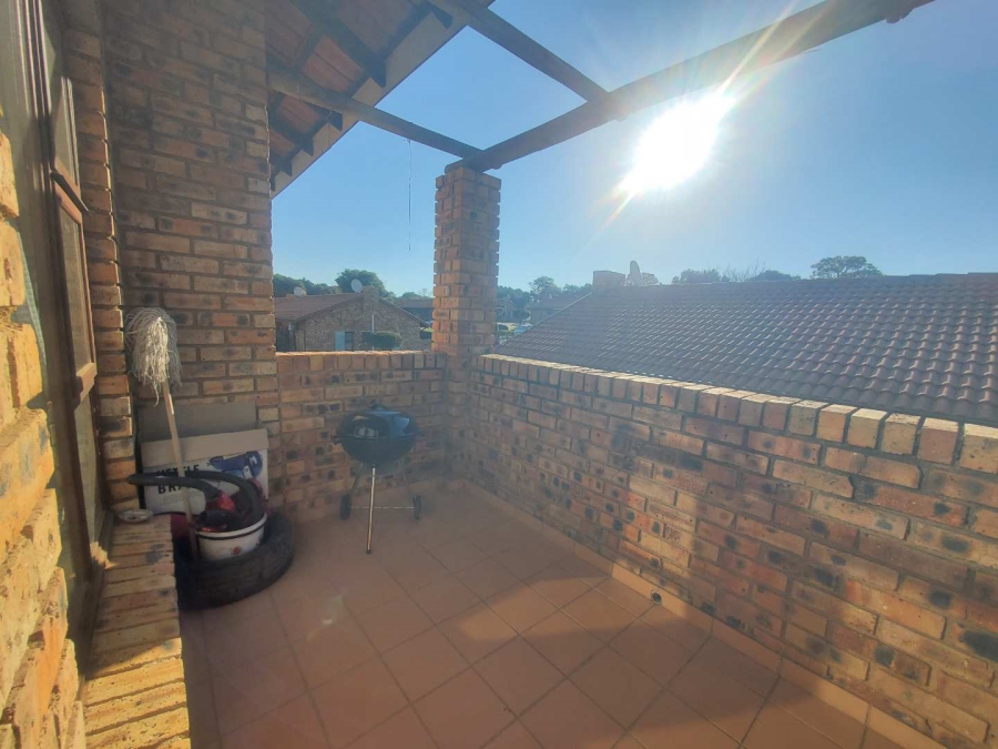 2 Bedroom Property for Sale in Boundary Park Gauteng