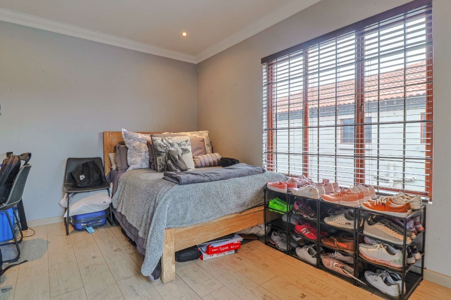 3 Bedroom Property for Sale in New Redruth Gauteng