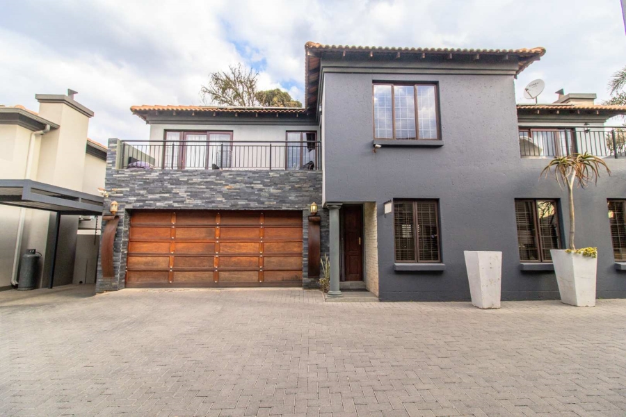 3 Bedroom Property for Sale in New Redruth Gauteng