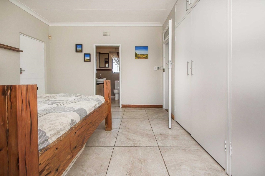 3 Bedroom Property for Sale in Florida Glen Gauteng