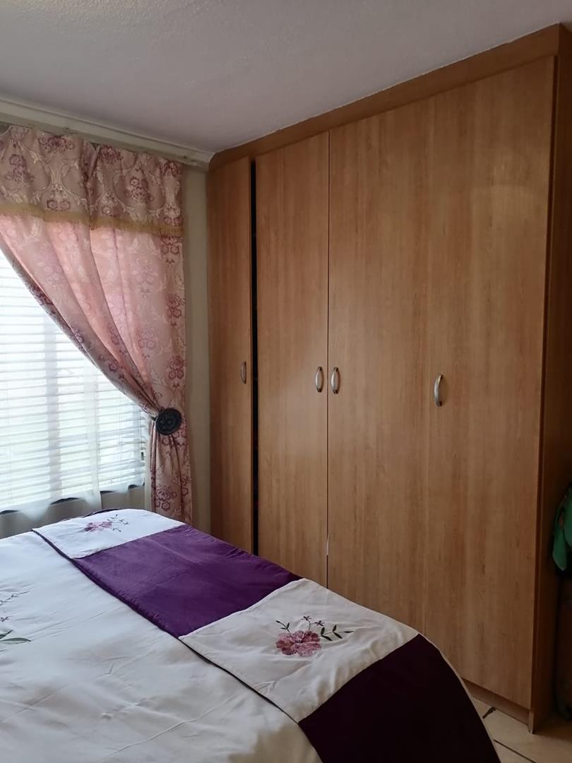 3 Bedroom Property for Sale in Meredale Gauteng