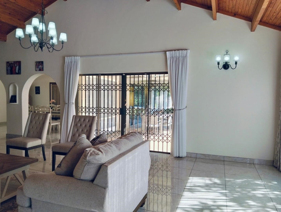 4 Bedroom Property for Sale in Wierdapark Gauteng