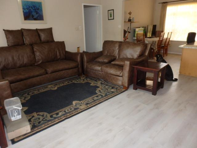 4 Bedroom Property for Sale in Constantia Park Gauteng