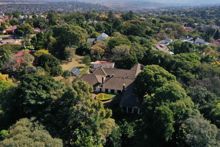 5 Bedroom Property for Sale in Waterkloof Ridge Gauteng