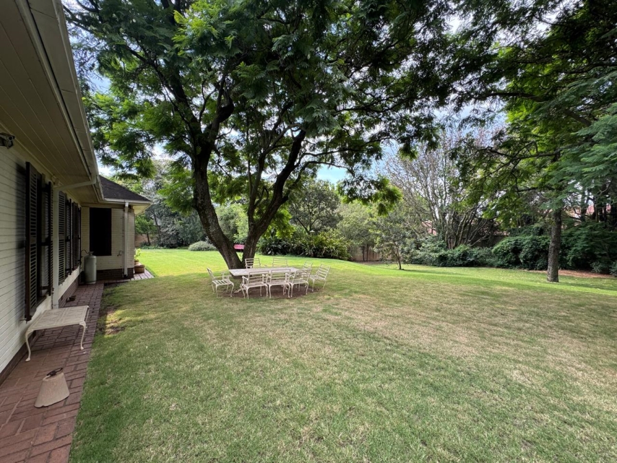 5 Bedroom Property for Sale in Waterkloof Ridge Gauteng