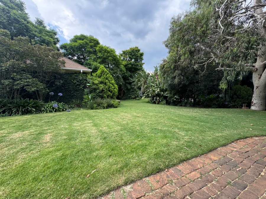 5 Bedroom Property for Sale in Waterkloof Ridge Gauteng