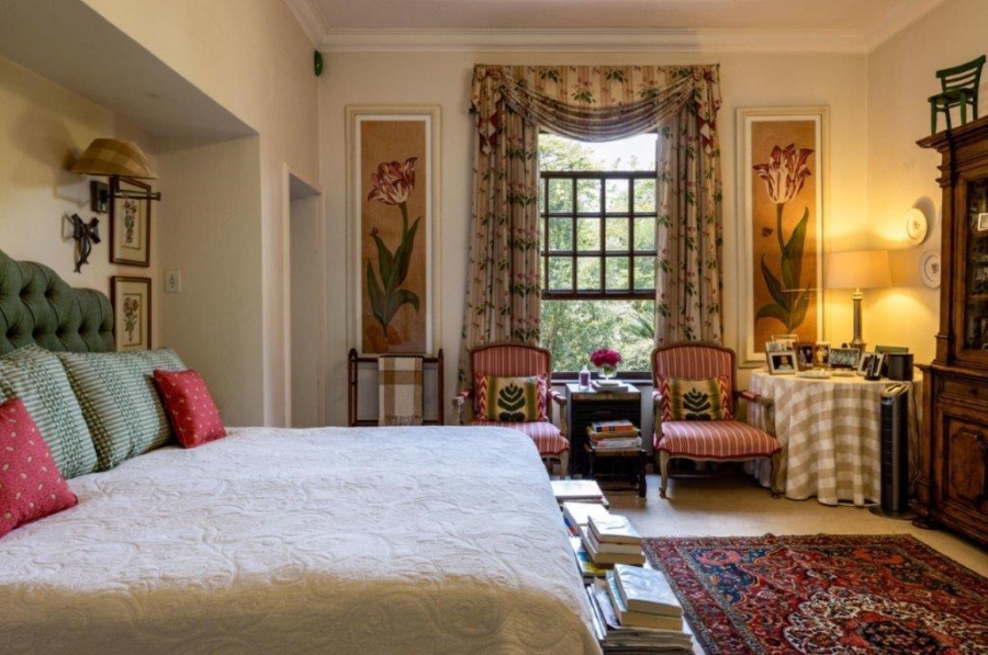 5 Bedroom Property for Sale in Waterkloof Ridge Gauteng