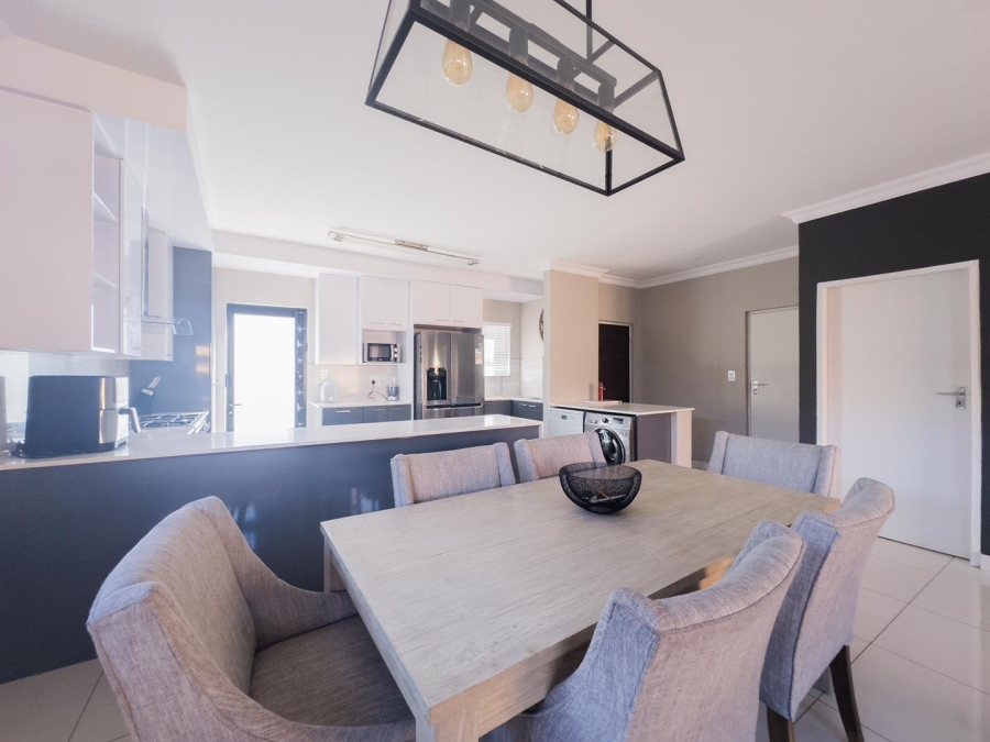 To Let 3 Bedroom Property for Rent in Equestria Gauteng