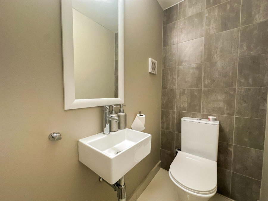To Let 3 Bedroom Property for Rent in Equestria Gauteng