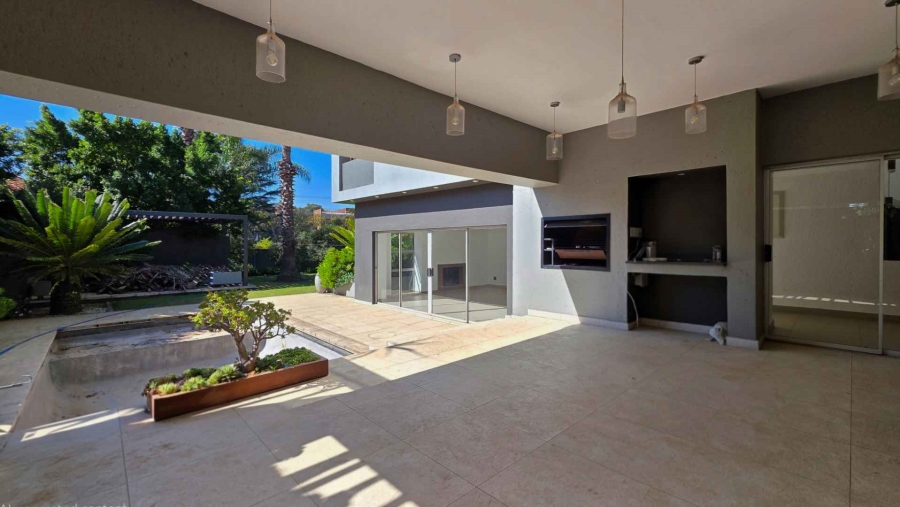 4 Bedroom Property for Sale in Sandown Gauteng