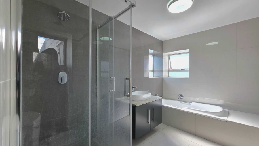 4 Bedroom Property for Sale in Sandown Gauteng