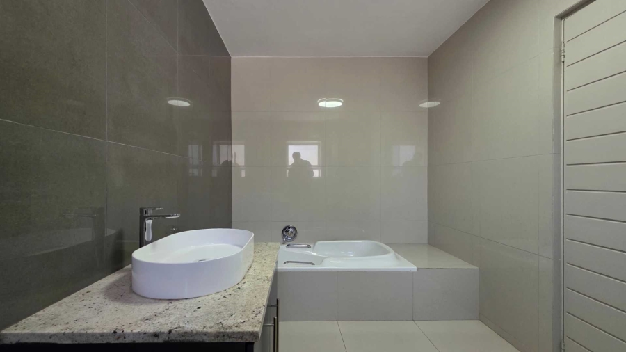 4 Bedroom Property for Sale in Sandown Gauteng