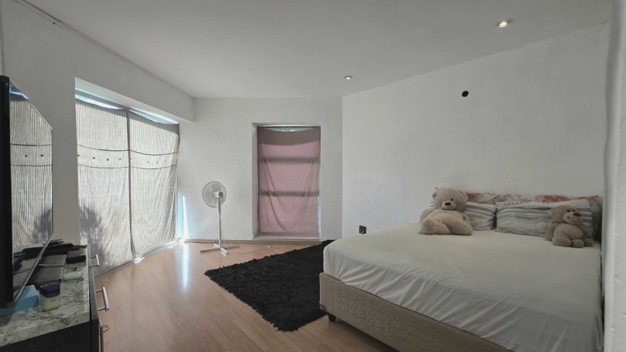 4 Bedroom Property for Sale in Sandown Gauteng