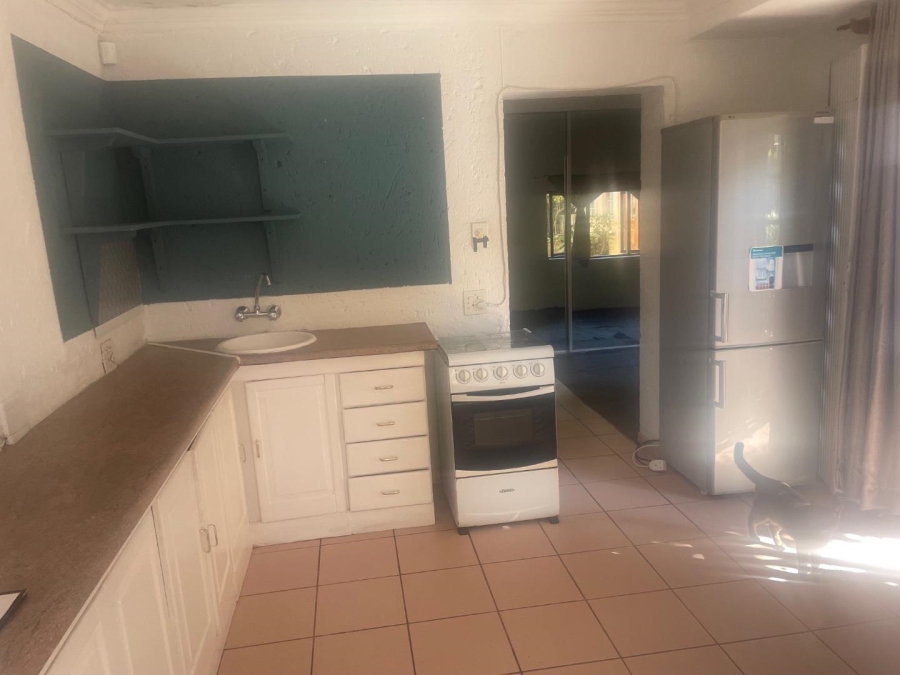 To Let 1 Bedroom Property for Rent in Highlands Gauteng