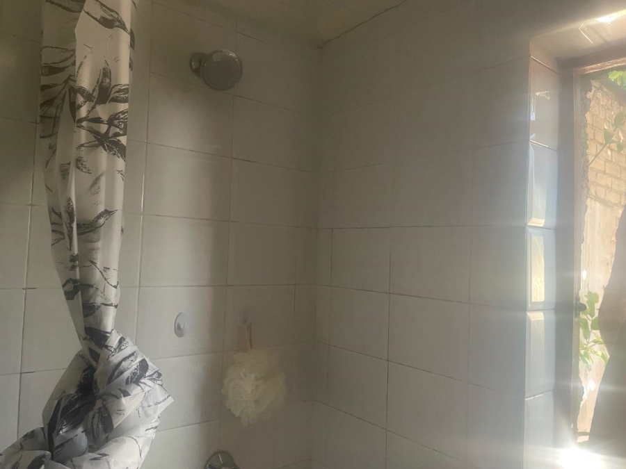 To Let 1 Bedroom Property for Rent in Highlands Gauteng