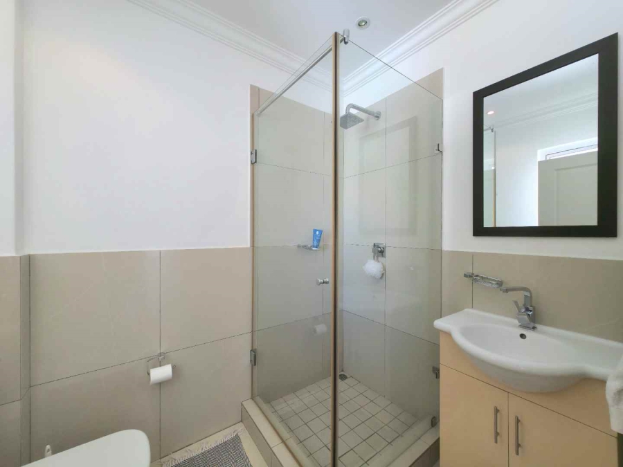 2 Bedroom Property for Sale in Atholl Gauteng