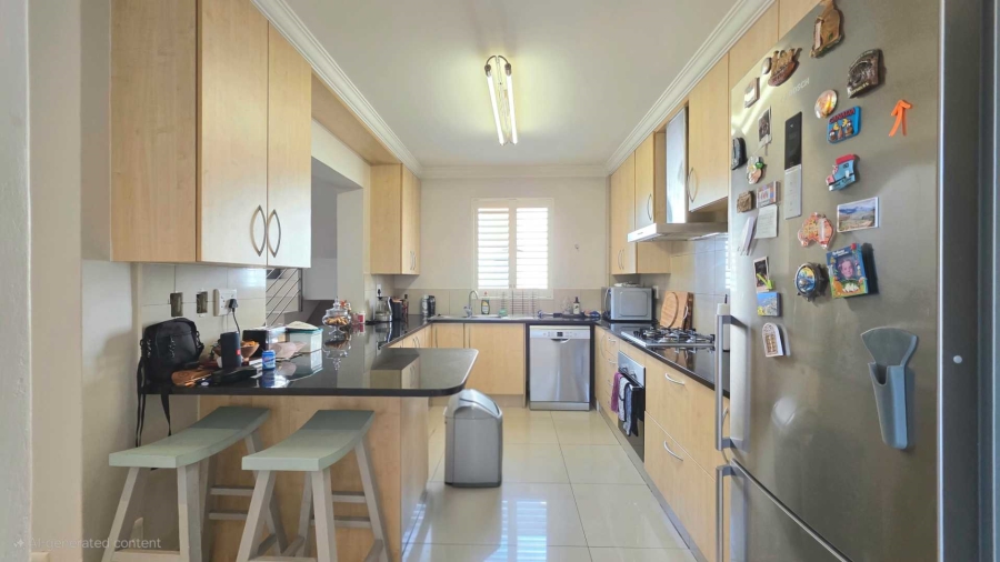 2 Bedroom Property for Sale in Atholl Gauteng