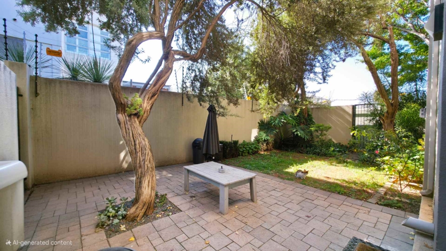 2 Bedroom Property for Sale in Atholl Gauteng