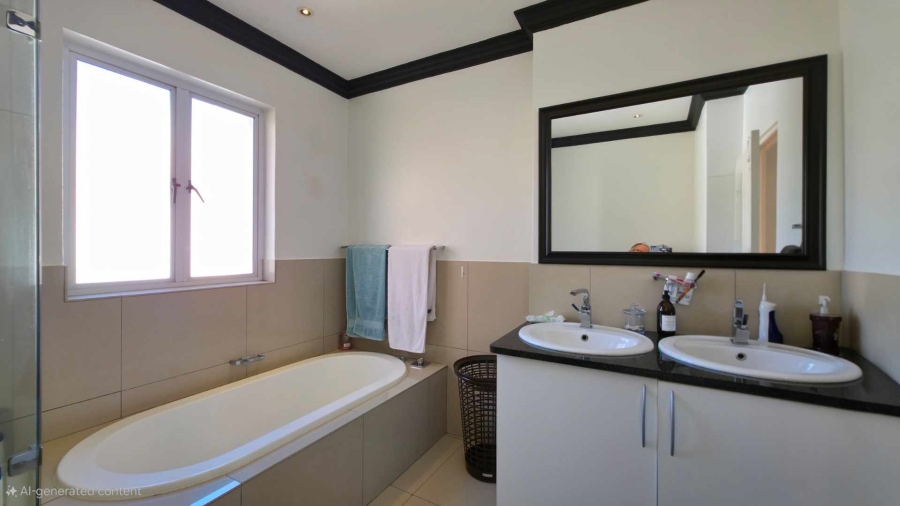 2 Bedroom Property for Sale in Atholl Gauteng