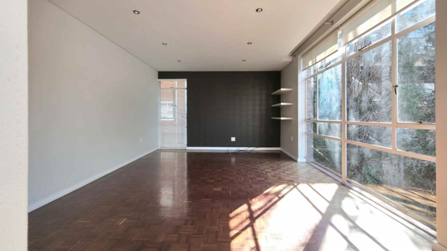 2 Bedroom Property for Sale in Illovo Gauteng
