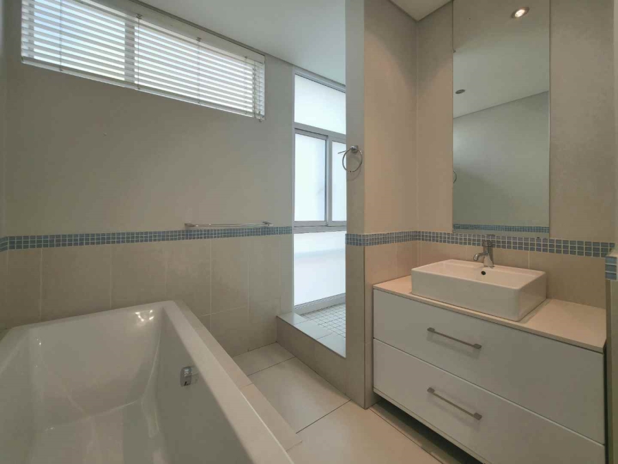 2 Bedroom Property for Sale in Illovo Gauteng