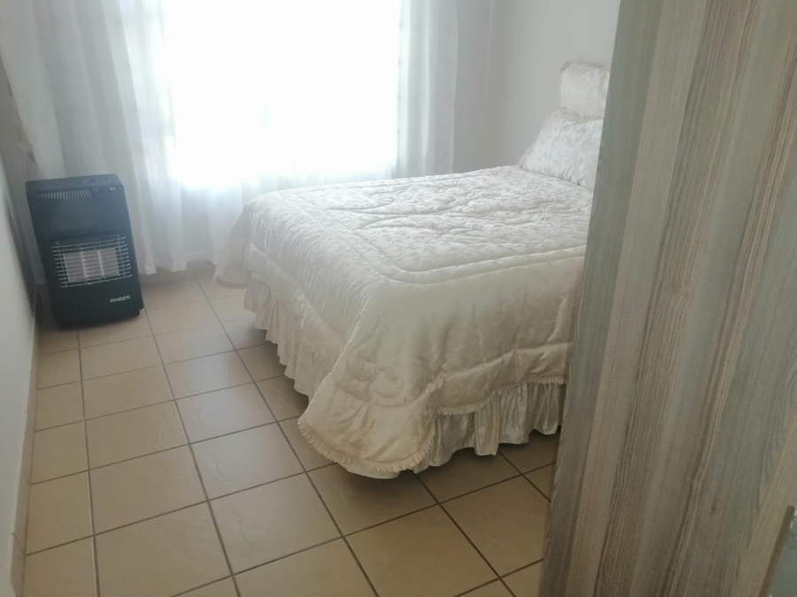 3 Bedroom Property for Sale in Rosslyn Gauteng