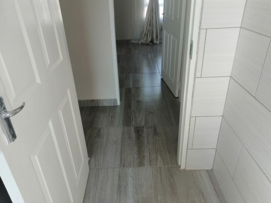 3 Bedroom Property for Sale in Rosslyn Gauteng