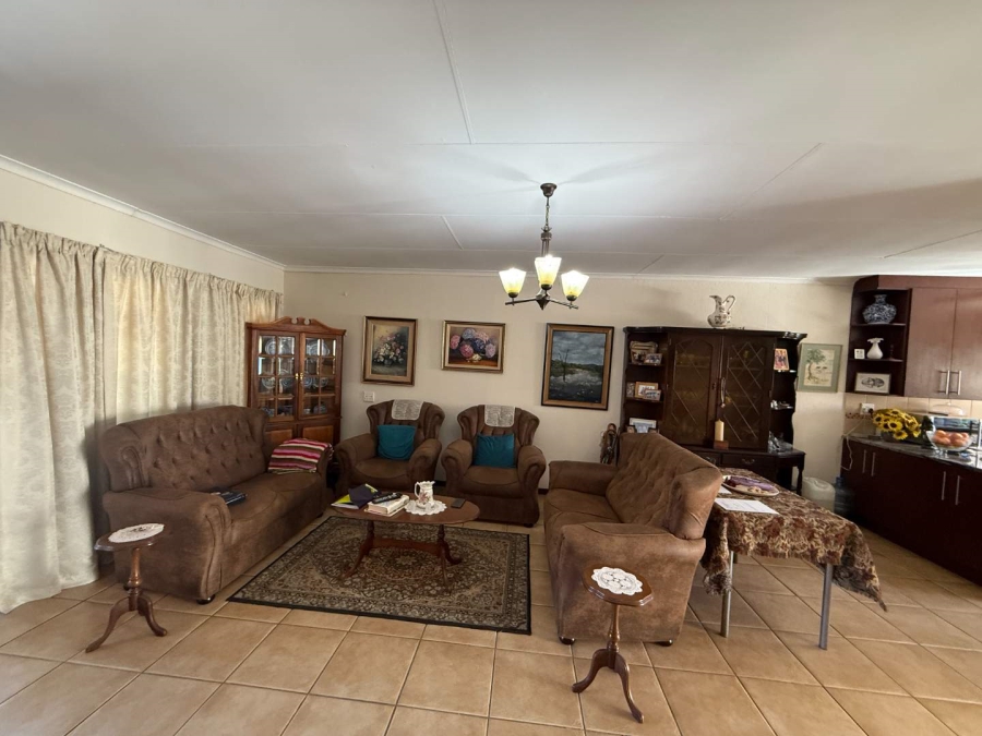 2 Bedroom Property for Sale in Monument Gauteng