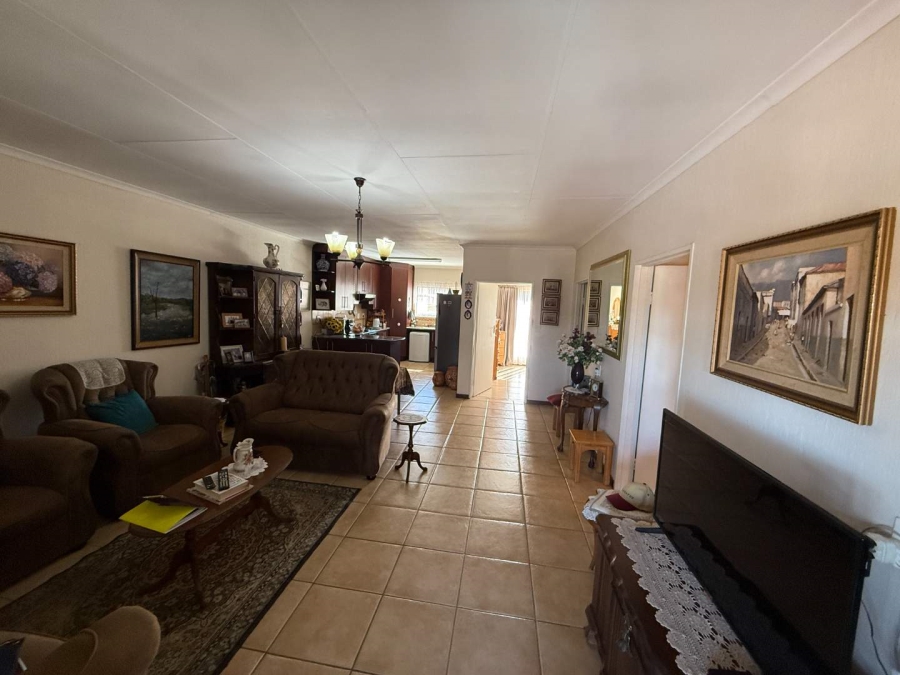 2 Bedroom Property for Sale in Monument Gauteng