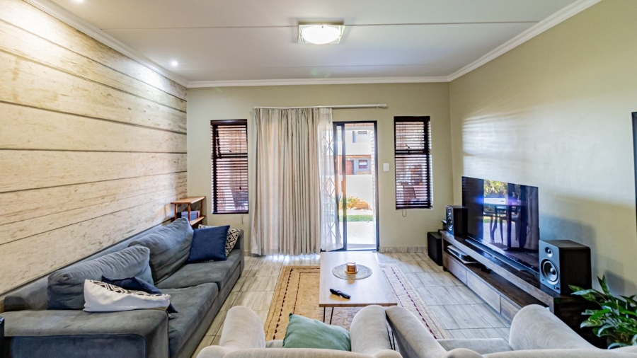 3 Bedroom Property for Sale in Noordwyk Gauteng